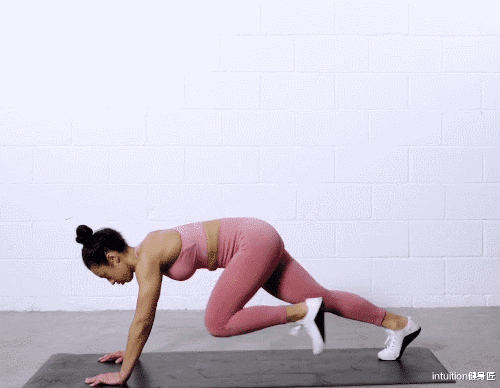 柳岩|明星也是普通人,柳岩晒大汗淋漓健身照,双腿看起来粗壮不少