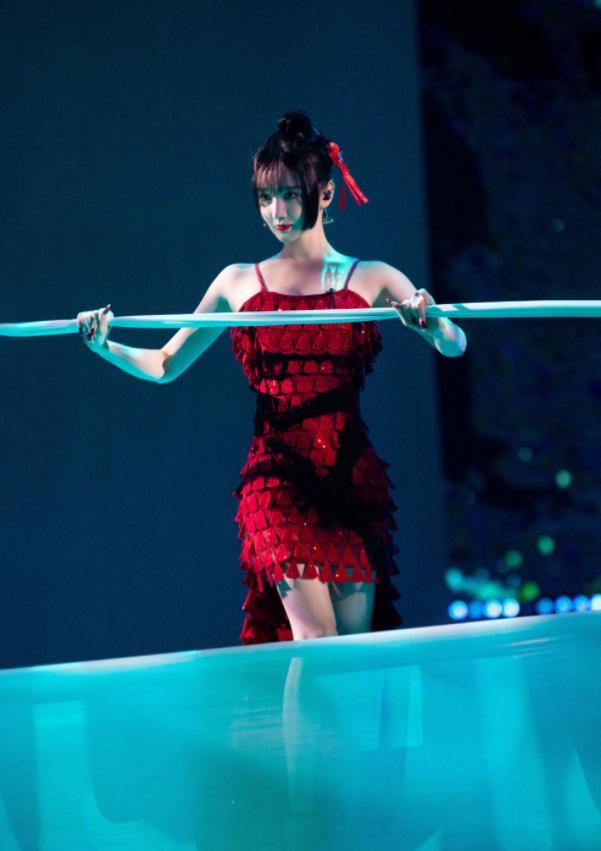 陈小纭|陈小纭承认整容，看到无修图下的真实颜值，真替前男友后悔