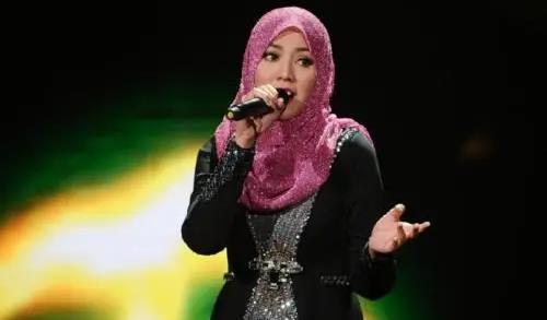 官宣|又离婚了？知名女星遭遇天灾后，官宣离婚并带走了一双儿女