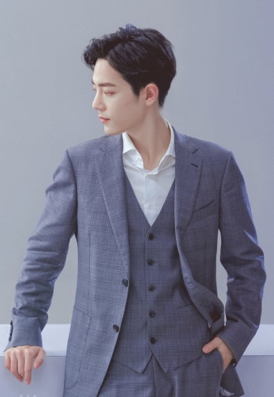 王一博|艺人榜又有变动：热巴不入榜， 王一博只排第十，榜首得多厉害？