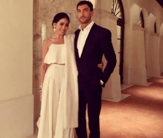 女孩|女富婆71岁犹如少女，35岁外国男友称从不觉得她老，现状如何了