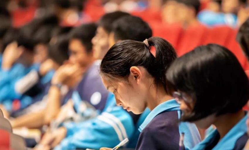 动力|班主任老师的经验之谈：高中“后劲足”的同学，基本都有共同之处