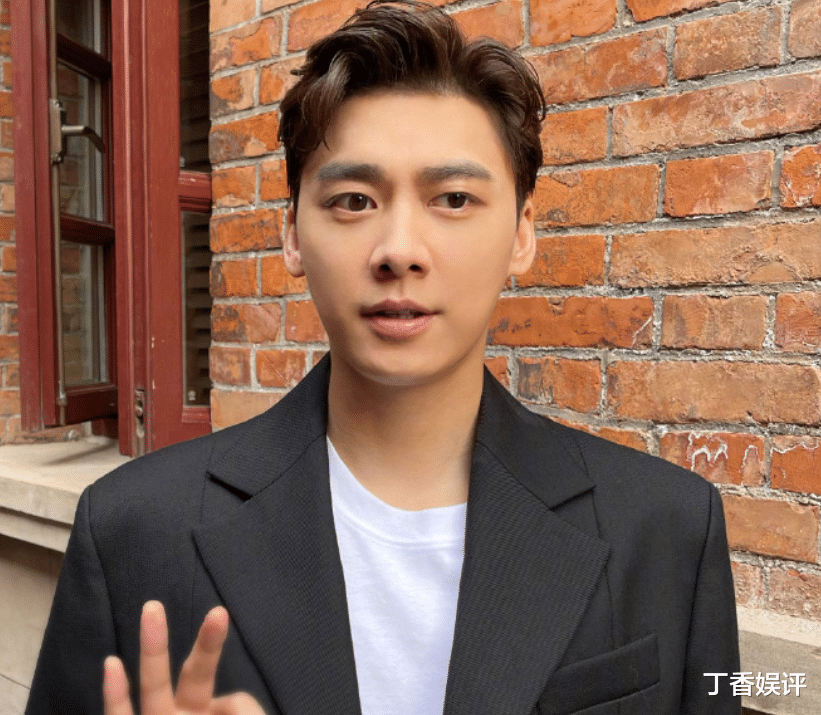 金晨|金晨再被曝恋情消息，与男子深夜喝酒拥吻，晨姐回应还是这么刚！