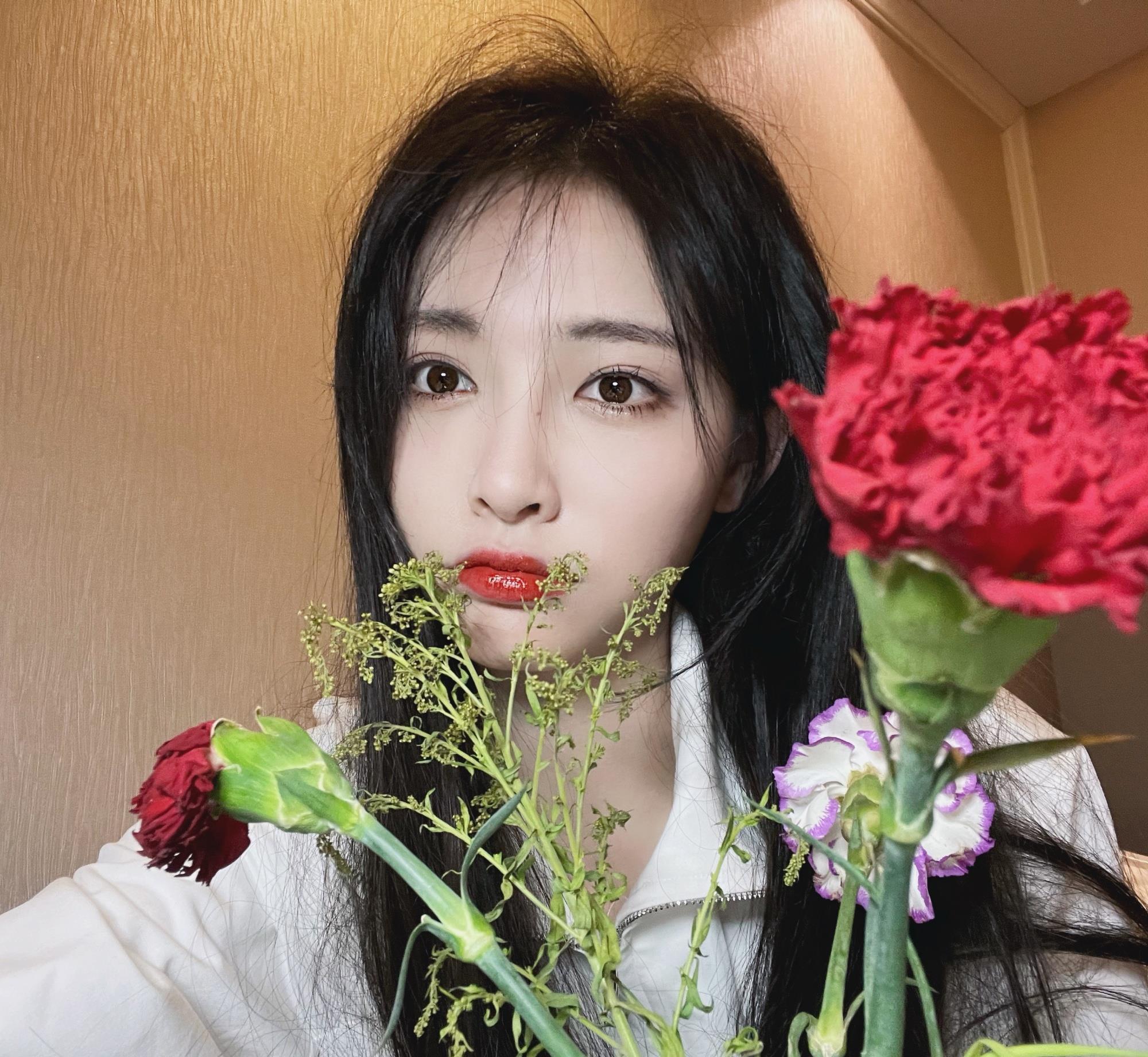 许佳琪|《清风朗月花正开》定档，许佳琪首部女主剧，古装造型绝美