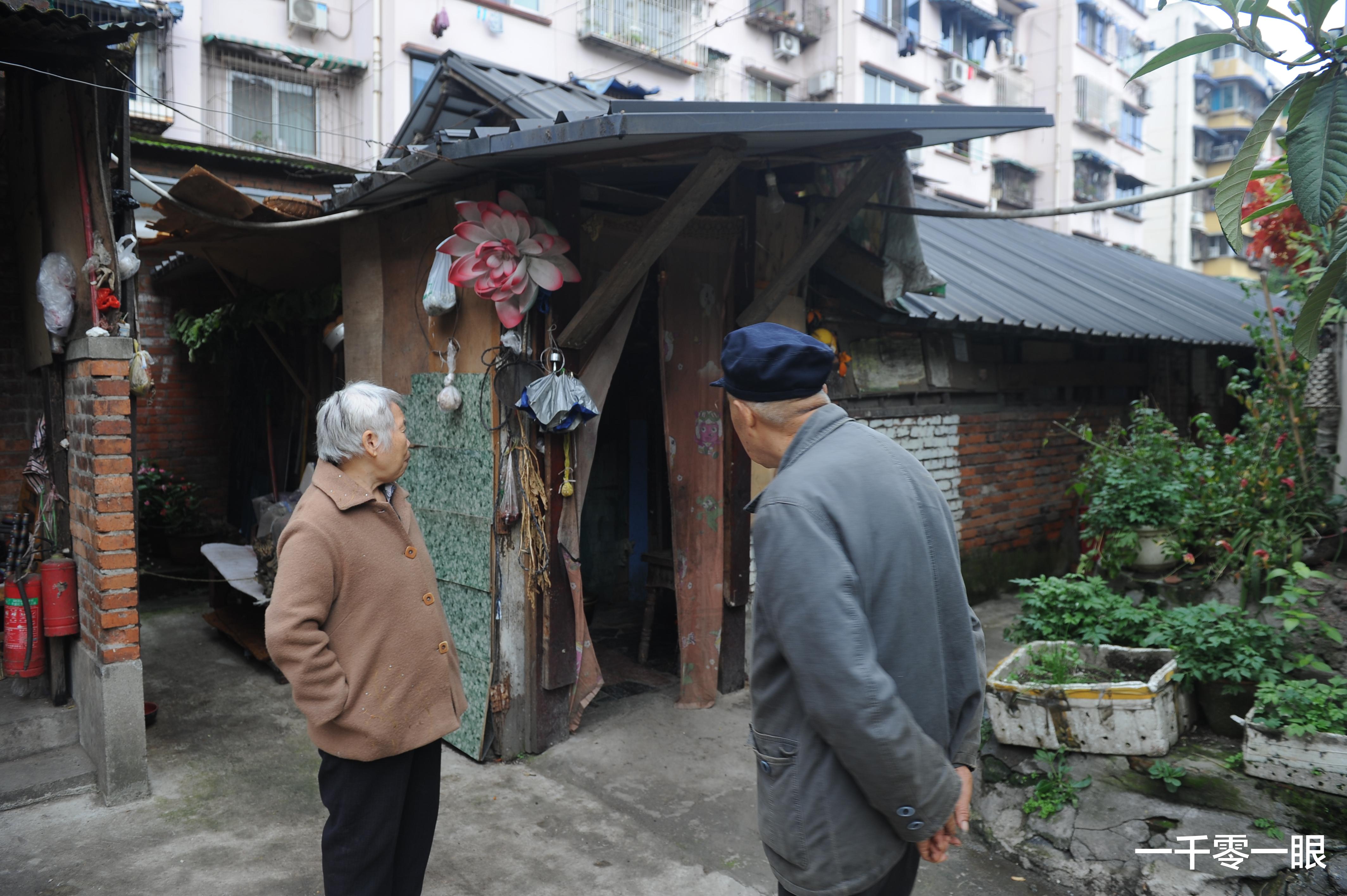 住房公积金|成都让人羡慕的红砖房，年轻人当初找对象很容易，现在几乎只有老年人居住