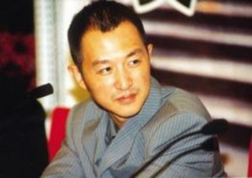 章子怡|他与章子怡同居七年，但是在34岁离世死因成谜？