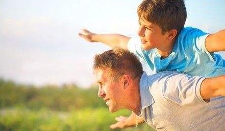 小雪妈妈育儿|中国式父母带娃太累？那是你不懂这“4种懒”，越懒娃越优秀