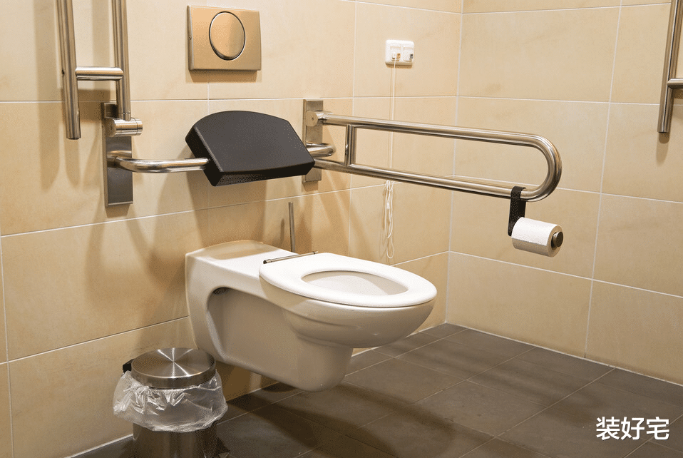 地垫|为什么日本卫生间只有巴掌大，却能干净如新，原因全在这4个细节