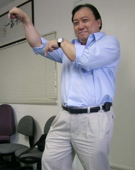 王晶|导演王晶否认带货：谁再冒用名字，法律追究绝不客气！