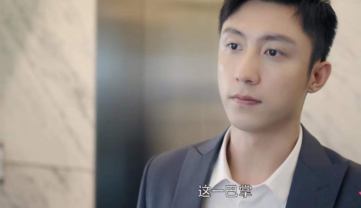 英雄岁月之王牌部队|等不来《王牌部队》，东方卫视新剧将开播，男主帅气演技不俗