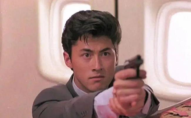 王敏德|56岁王敏德宣布大女儿将与女朋友结婚，不介意两人一起怀孕！