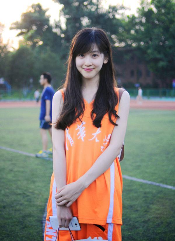 章泽天|为学业两次拒绝张艺谋的电影拍摄，章泽天18岁年纪心智超常人