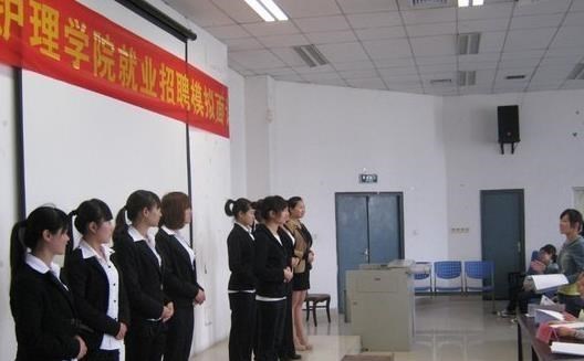 百哥曰|招聘企业拒收三本,不承认专升本,专科生未来该去向何方?