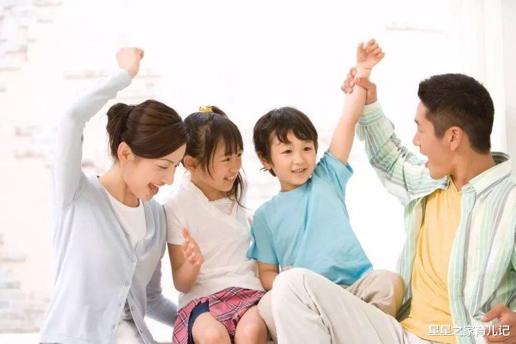 星星之家育儿记|爸爸在家当“甩手掌柜”不带娃，很多都是妈妈一手造成的