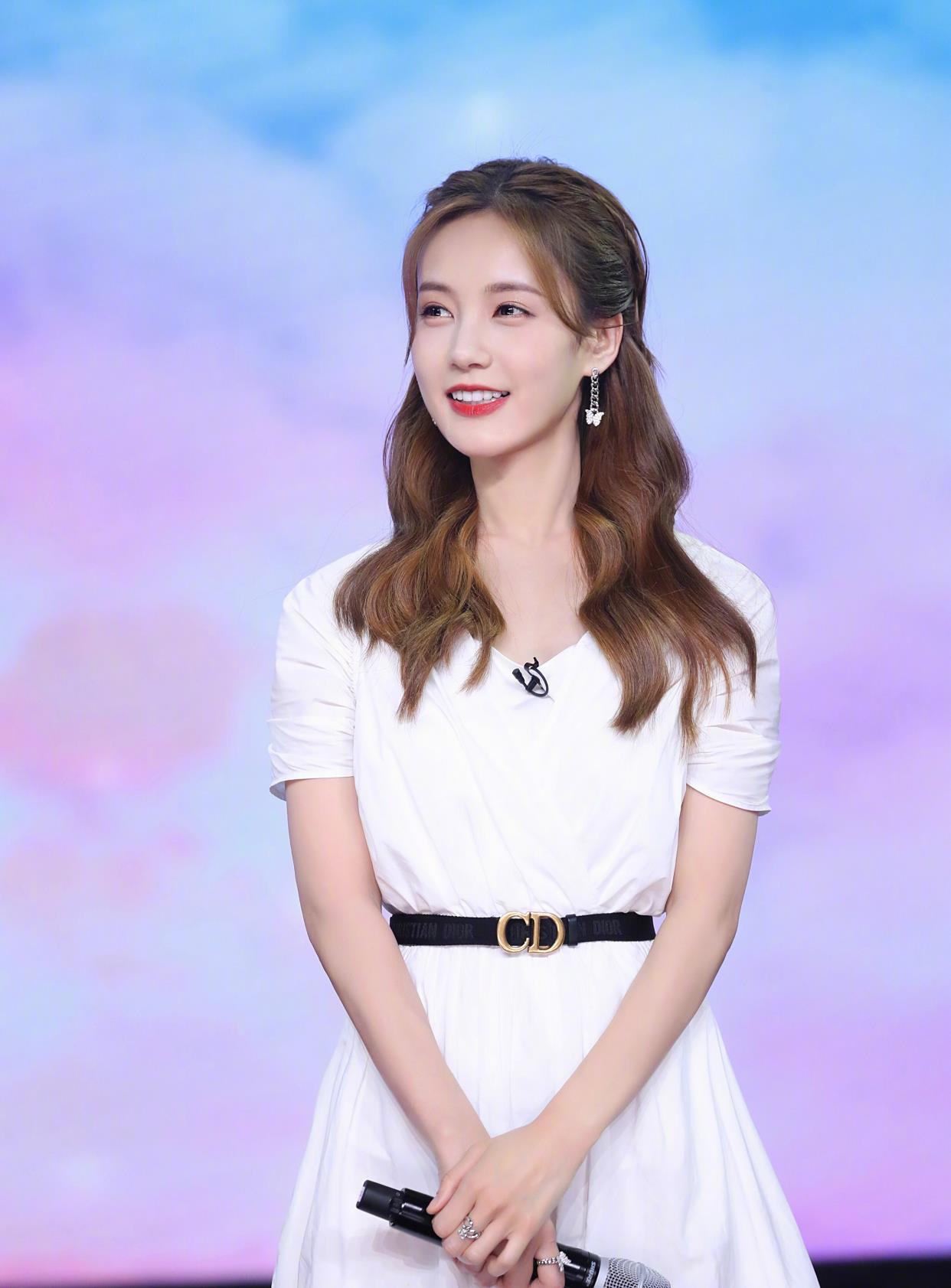 周旭阳嘉应 李一桐新戏《九霄寒夜暖》开机，资源降级，搭档小7岁男爱豆