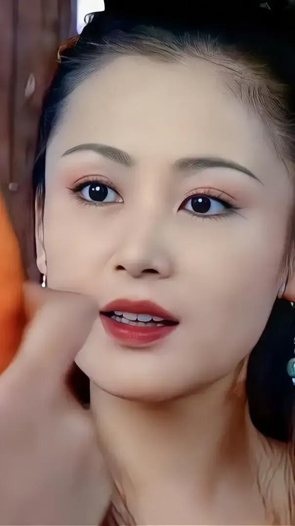 秦岚|深扒娱圈的大美人儿，你最吃谁的颜？