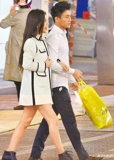 迪士尼|BY2妹妹再次“社死”?