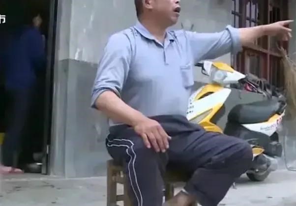 31岁女子,结婚7年,却跟丈夫分居5年,被母亲发现与别的男子同居