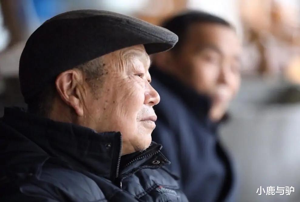一位八旬老者的告诫:退休后长期串门,更多的是弊端