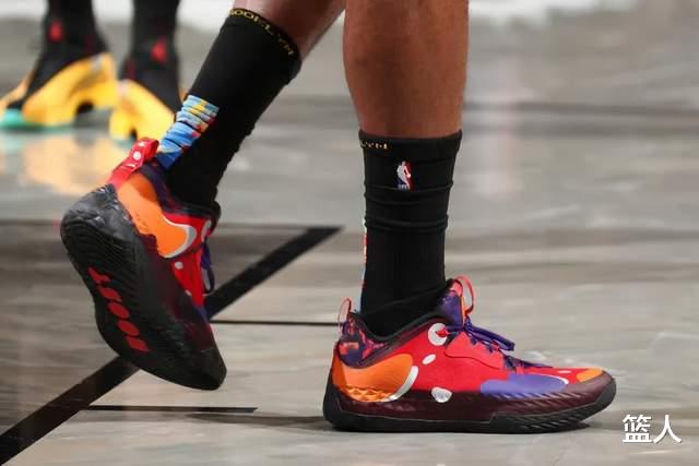 耐克|NBA球員上腳：錫安穿AJ35黑紅，李寧和匹克的球鞋都有！