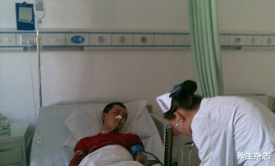 肝脏|48岁男子每天“跑步”养肝，肝硬化入院，医生：2个习惯害了他