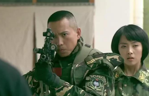 谷智鑫|他演活了特种兵，因意外淡出荧屏，娶“华筝公主”走上人生巅峰