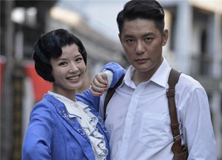 一个有心人 傅程鹏：抛弃16年糟糠妻，娶小6岁嫩模，与现任妻子不敢秀恩爱