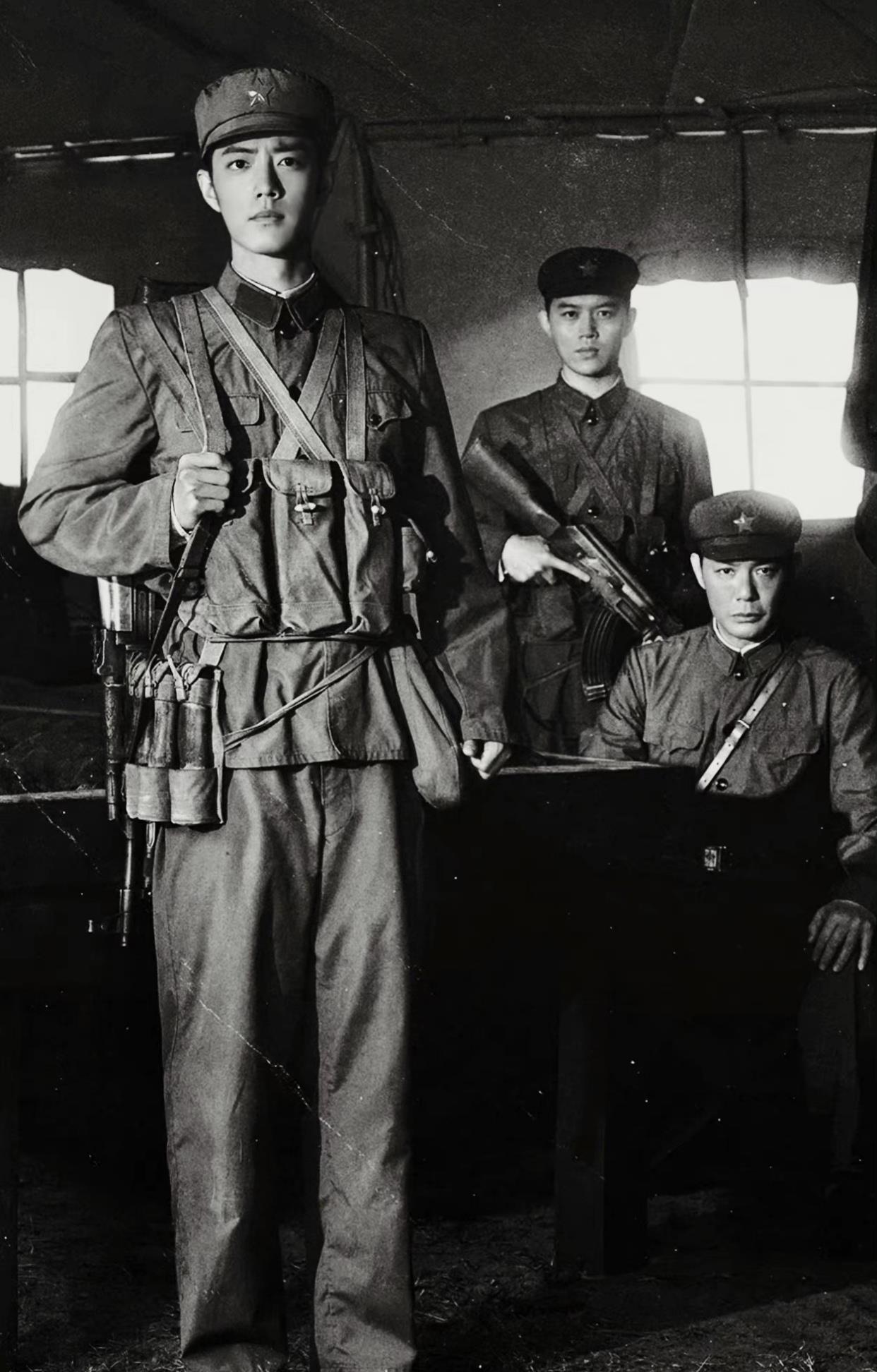 肖战|光明日报称赞《王牌》！网友：正主肖战厉害，粉丝才有底气