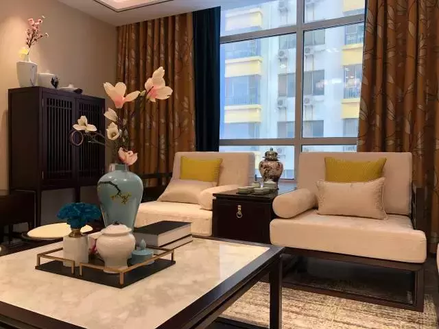 简易设计|别再选错绿植了，跟着家居风格选就对了！