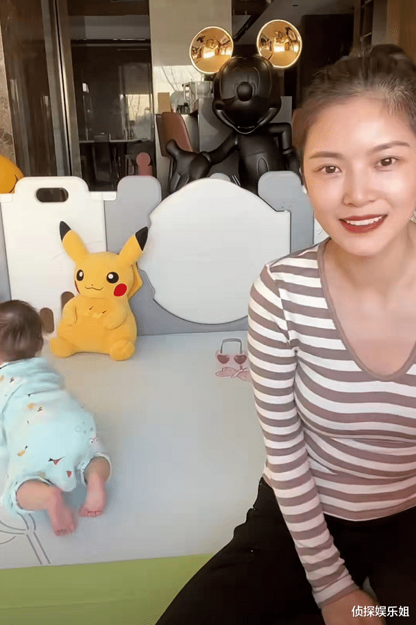 王灿|杜淳爱妻分享好物曝光豪宅内景，穿修身衣赘肉明显，网友直呼真实