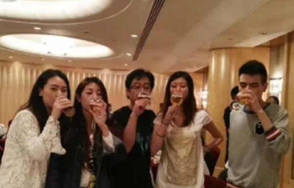 情趣奇闻|朱晓东伏法记:男子嗜赌如命,出轨后残害妻子