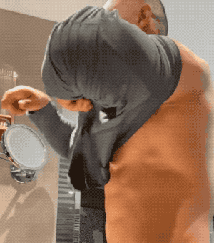 警察|32岁硬汉警察肌肉撑爆衬衫，坏蛋不敢惹系列