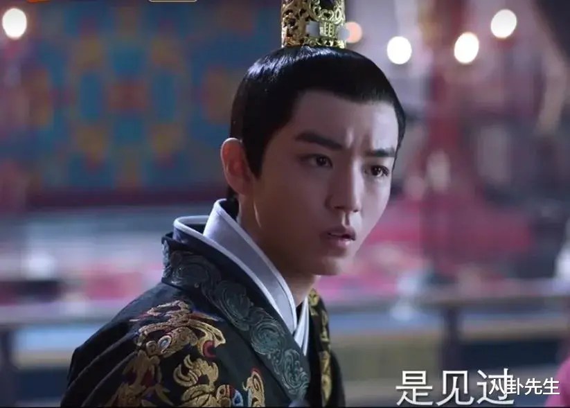 春晚|春晚见证TFBOYS成长和分离：颜值齐下跌，圈内地位彻底逆转