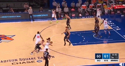 罗斯|罗斯炸了!全队第一!2米11大汉都被他撞飞!用9场就当上球队老大