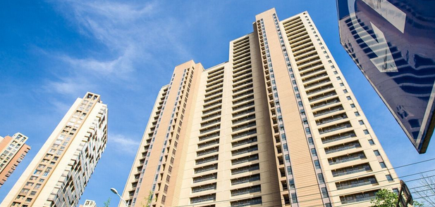 佳兆业|现在能买房吗？有开发商半月降价20万！刚需该怎么办