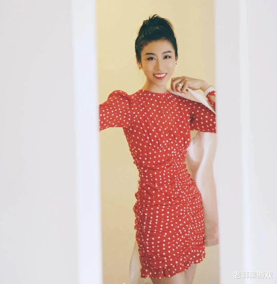 燃脂|176cm的极致长腿女神有多性感?一张浴缸美照告诉你