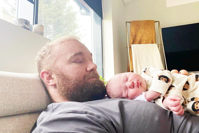 权力的游戏|《权力的游戏》格雷果父爱如山，艾莉亚起飞，瑟曦重返少女心