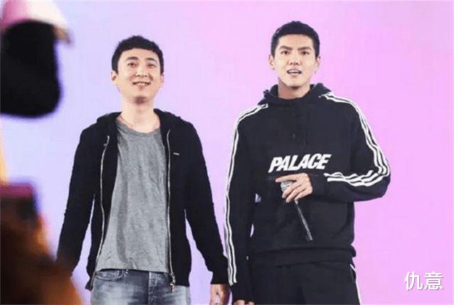仇意|都喜欢网红，为何王校长和前女友相安无事，吴亦凡却被“围攻”？