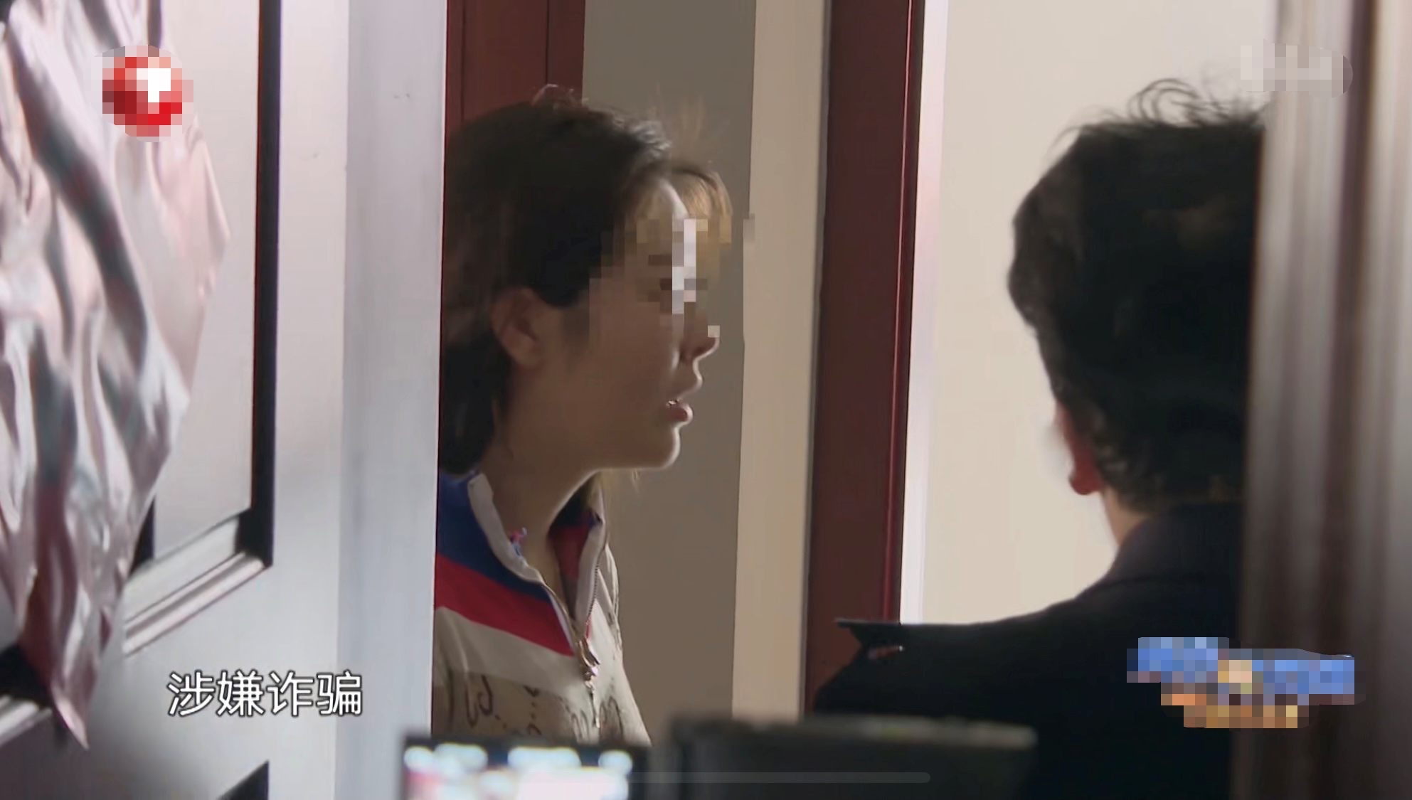 桃小菁说说|无业“捞女”混迹夜店，坐拥多套房产、豪车名表？