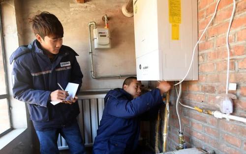 鄂东三农 农村安装天然气，需要交一笔高额的初装费，农民该不该交？