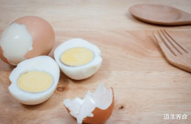 柠檬|每天早上空腹吃个鸡蛋，坚持一段时间，这几件“好事”或不请自来
