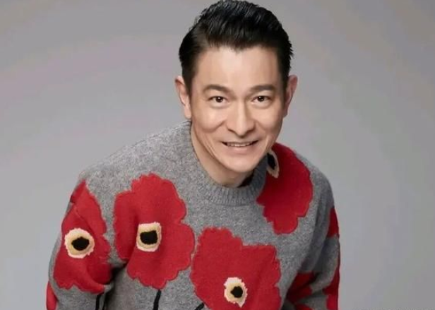 刘德华|刘天王也向流量低头了？《哥哥》名单曝光，刘德华担任发起人！