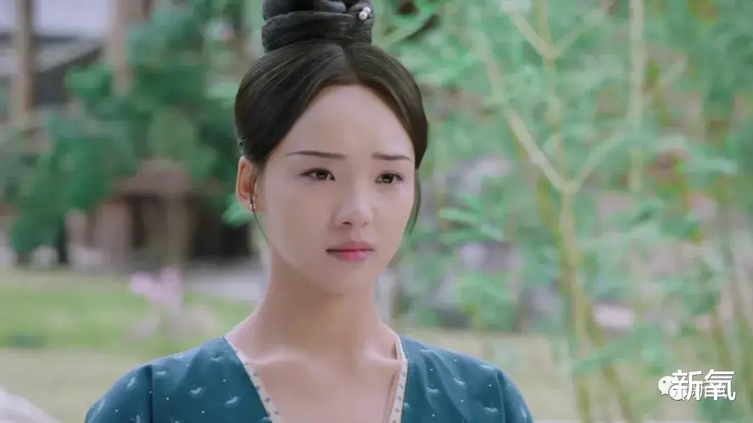 刘璇|堪比杨超越的新晋建模脸，才出道就敢网暴素人？