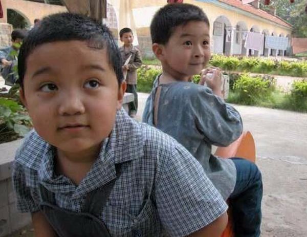 家有儿女|《家有儿女》小雨长大了，25岁近照曝光，减肥成功帅出新高度