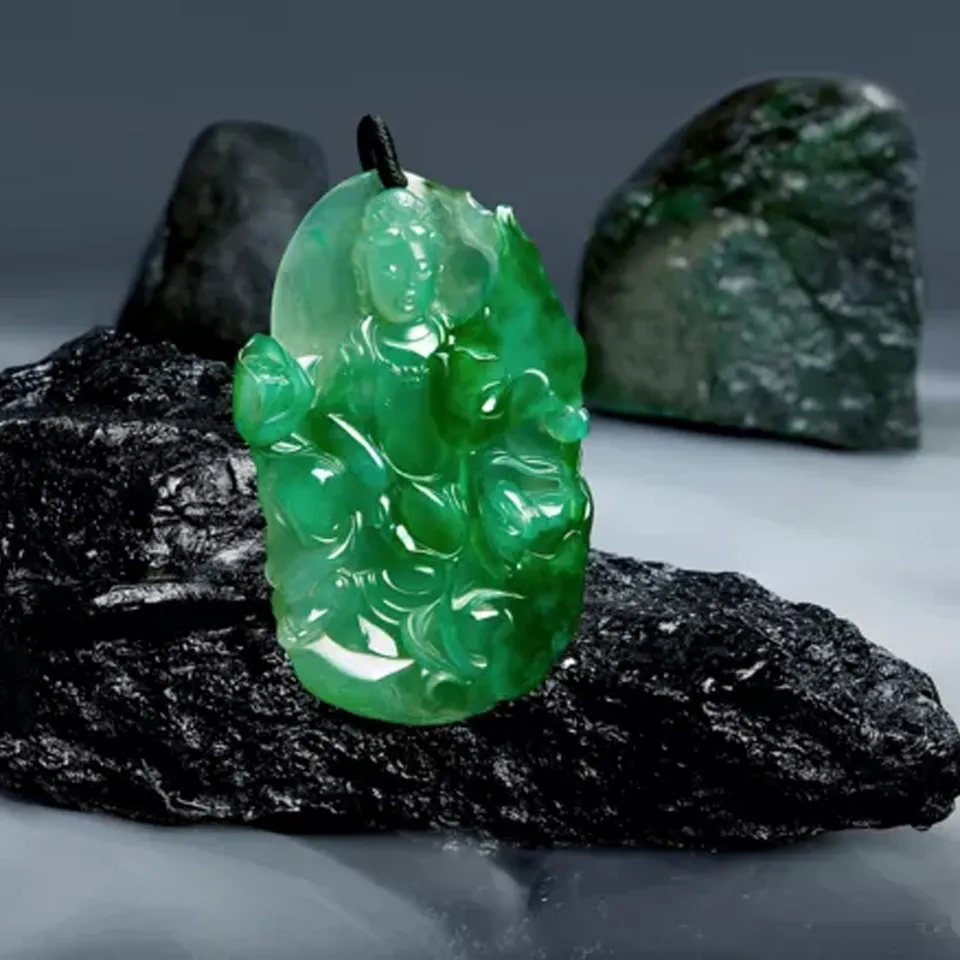 翡翠|玉雕用料的四大讲究，终于知道为什么翡翠珠宝这么贵了！