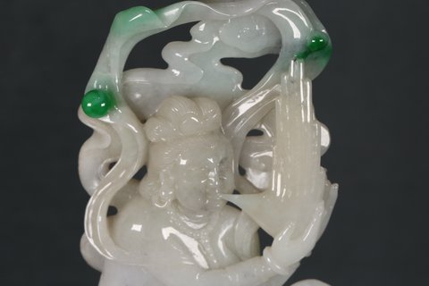 翡翠|翡翠“飞天”摆件一件天然翡翠