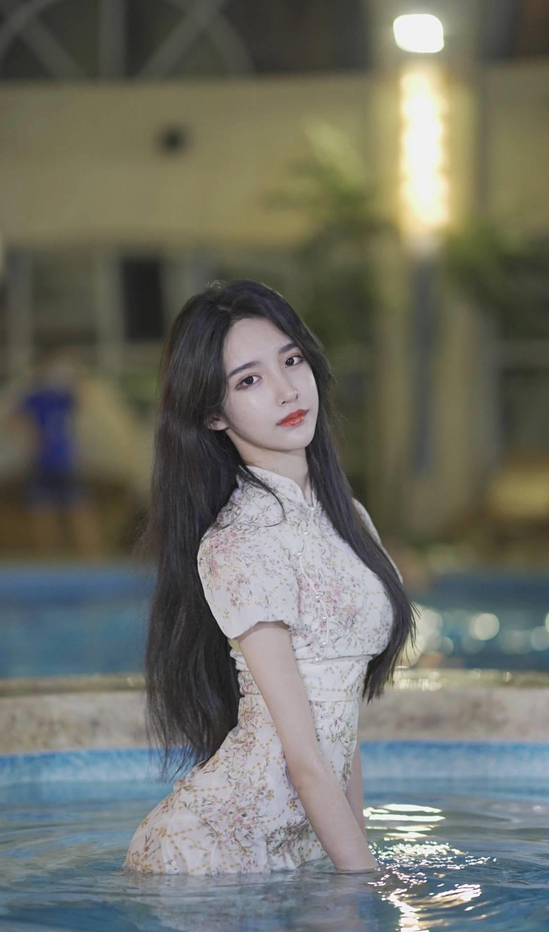 机加工分享赵工|网红唐梓与康昕即将大婚，男方被扒曾和艾比恋爱，亲吻还摸头