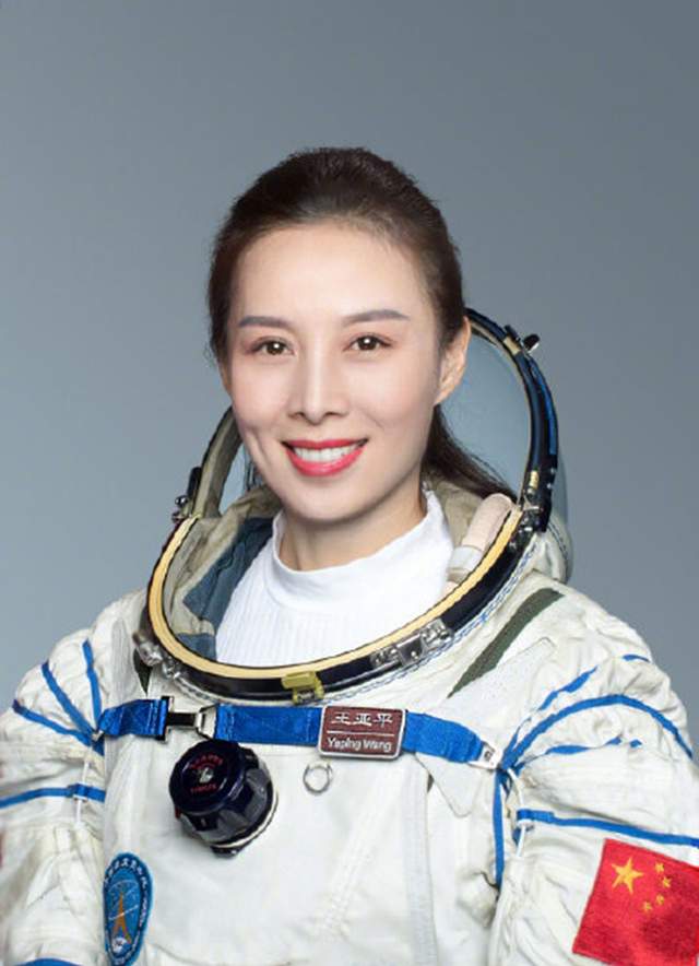 王亚平:为飞天曾狠心拒绝丈夫生育要求,航天人的爱情浪漫又心酸