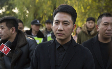 哲学筱筱|朱小贞的哥哥不要钱,非要揭穿林生斌的真面目,这到底是为什么?