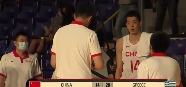 吴有情聊|杜锋气急败坏，冲大鸟怒吼！沈梓捷怒怼，中国队内讧，自乱阵脚